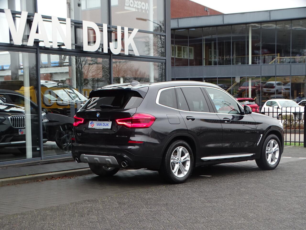 BMW X3 xDrive30e High Exe. X-Line Pano.Dak Elek.Trekhaak Driv.Ass.Plus Leder Head-up Ada.Onderstel HiFi 18"LM Velgen