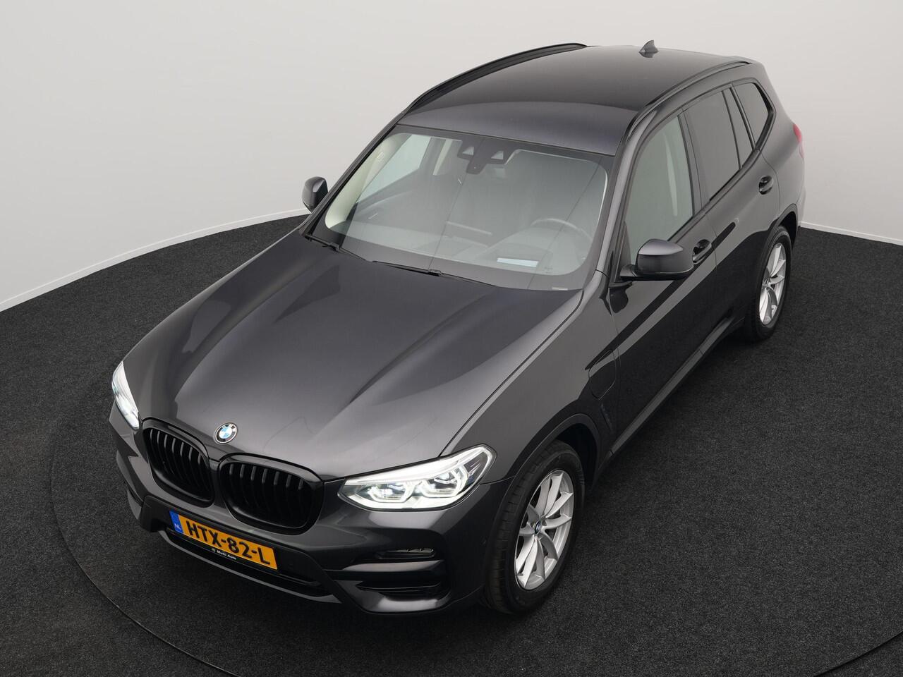 BMW X3 xDrive30e Executive Plug In Hybrid 293pk PHEV | Trekhaak af Fabriek | Head Up | Keyless | Sportstoelen Verwamd | Adaptive LED | Apple Carplay | Navi Full Map | 18"L.M |
