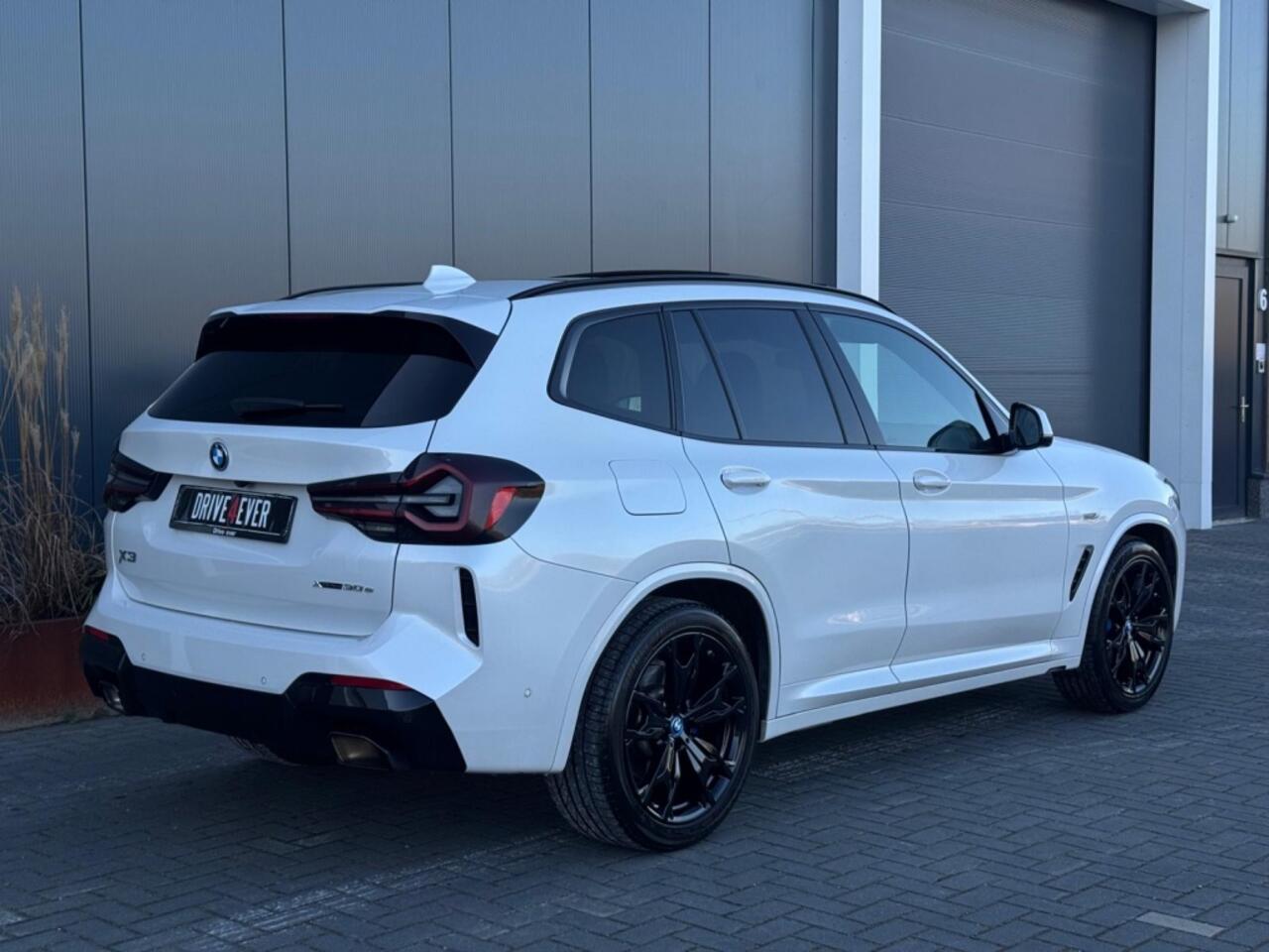 BMW X3 xDrive30e M PACK M2023 PANO CLIMATE NAVI CAMERA SPORTVELGEN