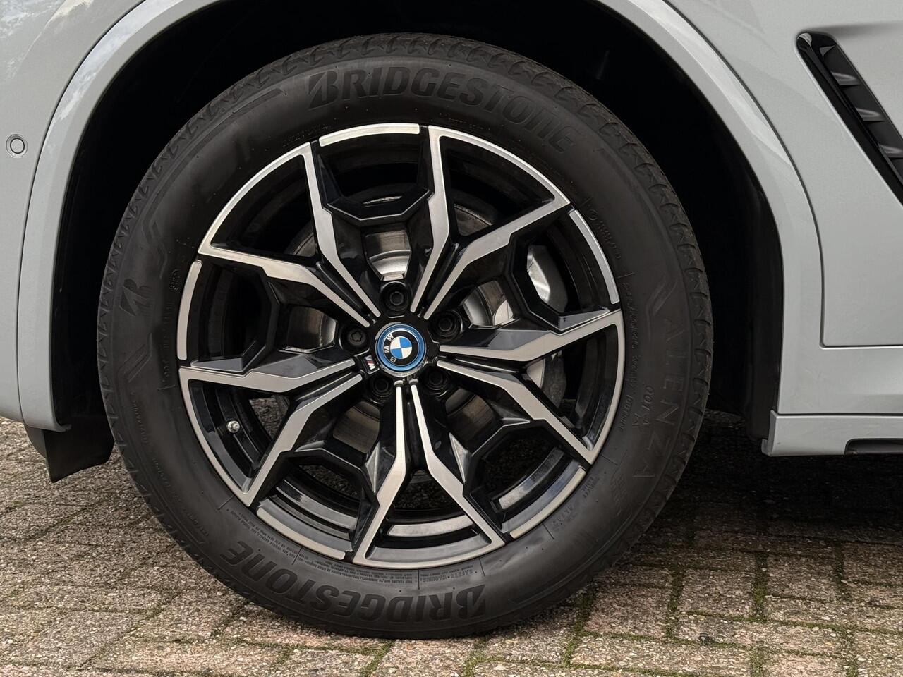 BMW X3 xDrive30e M SPORT | LEDER | CAMERA | KEYLESS ENTRY | BMW LIVE COCKPIT PROFF. |