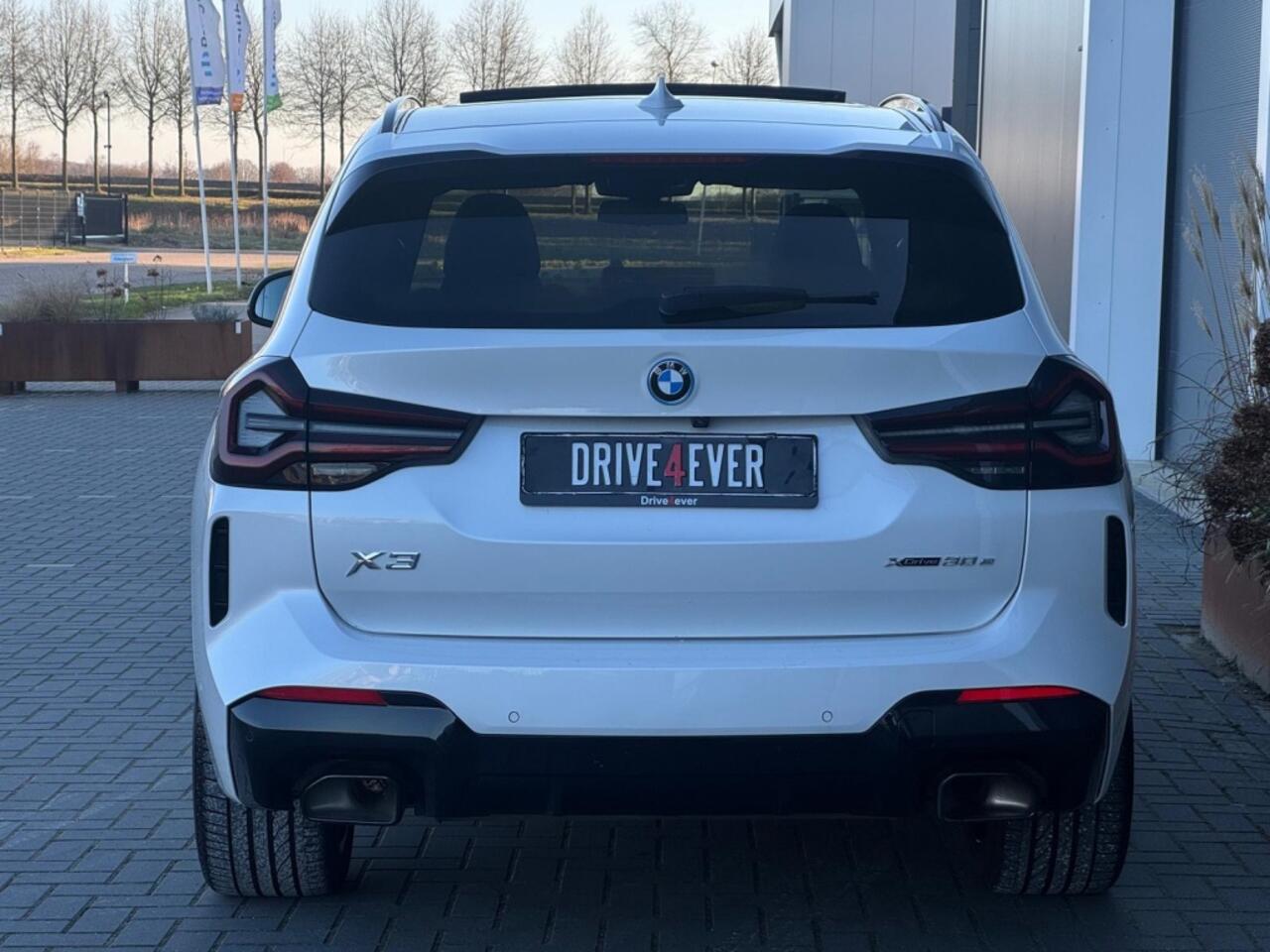 BMW X3 xDrive30e M PACK M2023 PANO CLIMATE NAVI CAMERA SPORTVELGEN