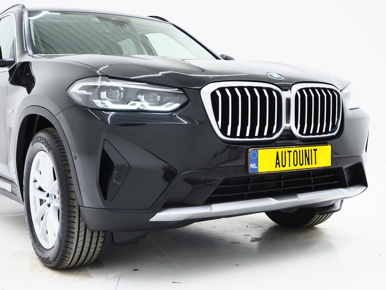 BMW X3 xDrive30e LCI 292PK | Camera | Sfeerverlichting | Stoelverwarming | Cruise | Virtual | Carplay