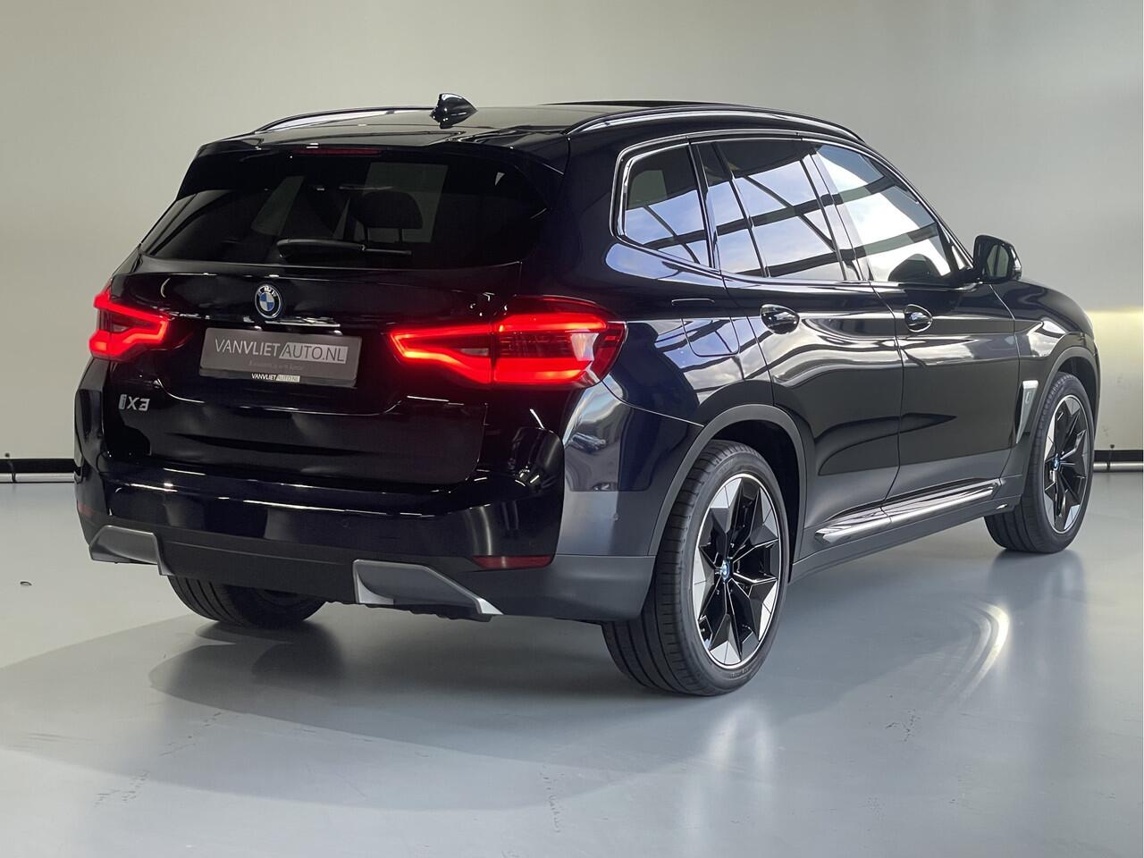 BMW X3 iX3 High Executive 80 kWh Pan Dak / Leder / Head Up / 360 CAM