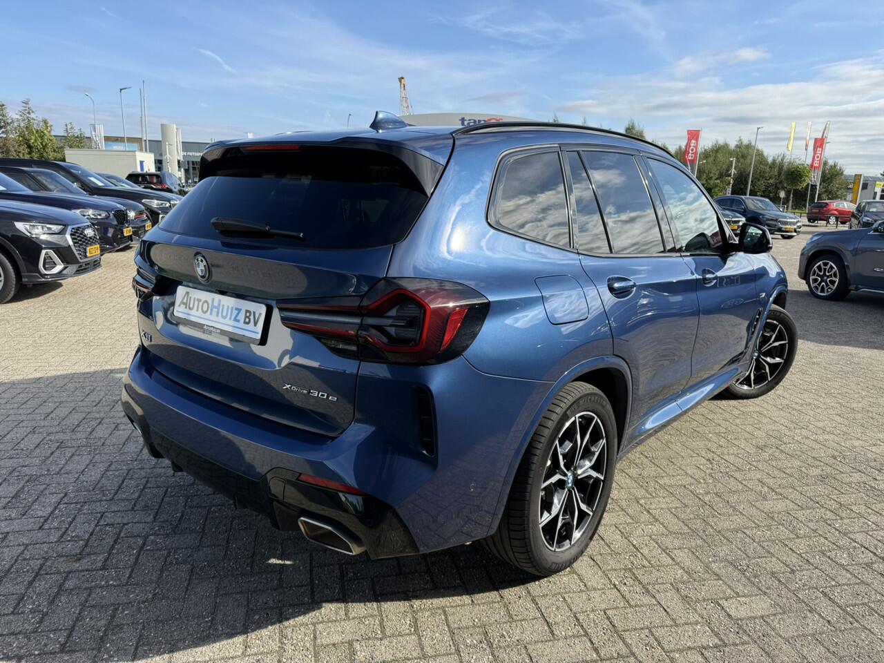 BMW X3 xDrive30e High Executive M Sport Leder Elek Stoelverstelling 360 Gr. Camera Stoelventilatie Carplay