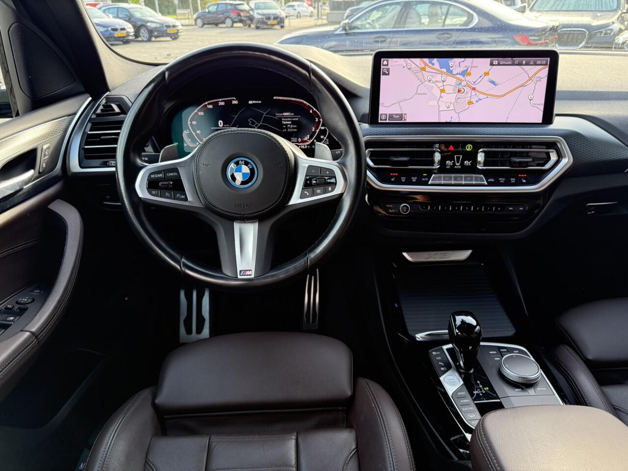 BMW X3 xDrive30e High Executive M Sport Laser Licht Head-Up Display DAB 360 Graden Camera Live cockpit pro Keyless Entry Carplay 96% SOH