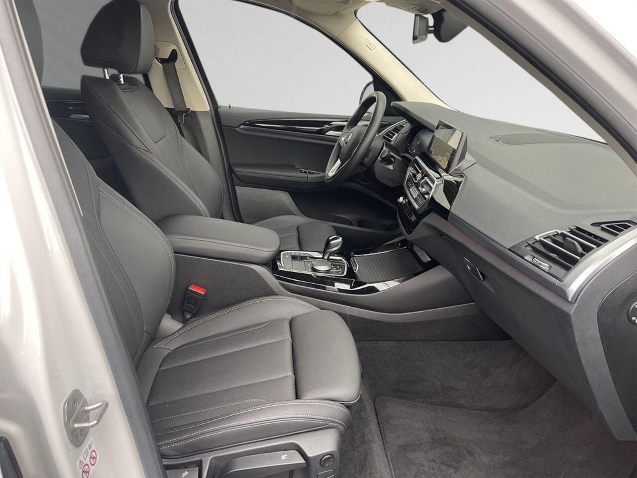 BMW X3 xDrive20d 190 PK Live Cockpit Sportstoelen Leder Stoelverwarming 18 Inch