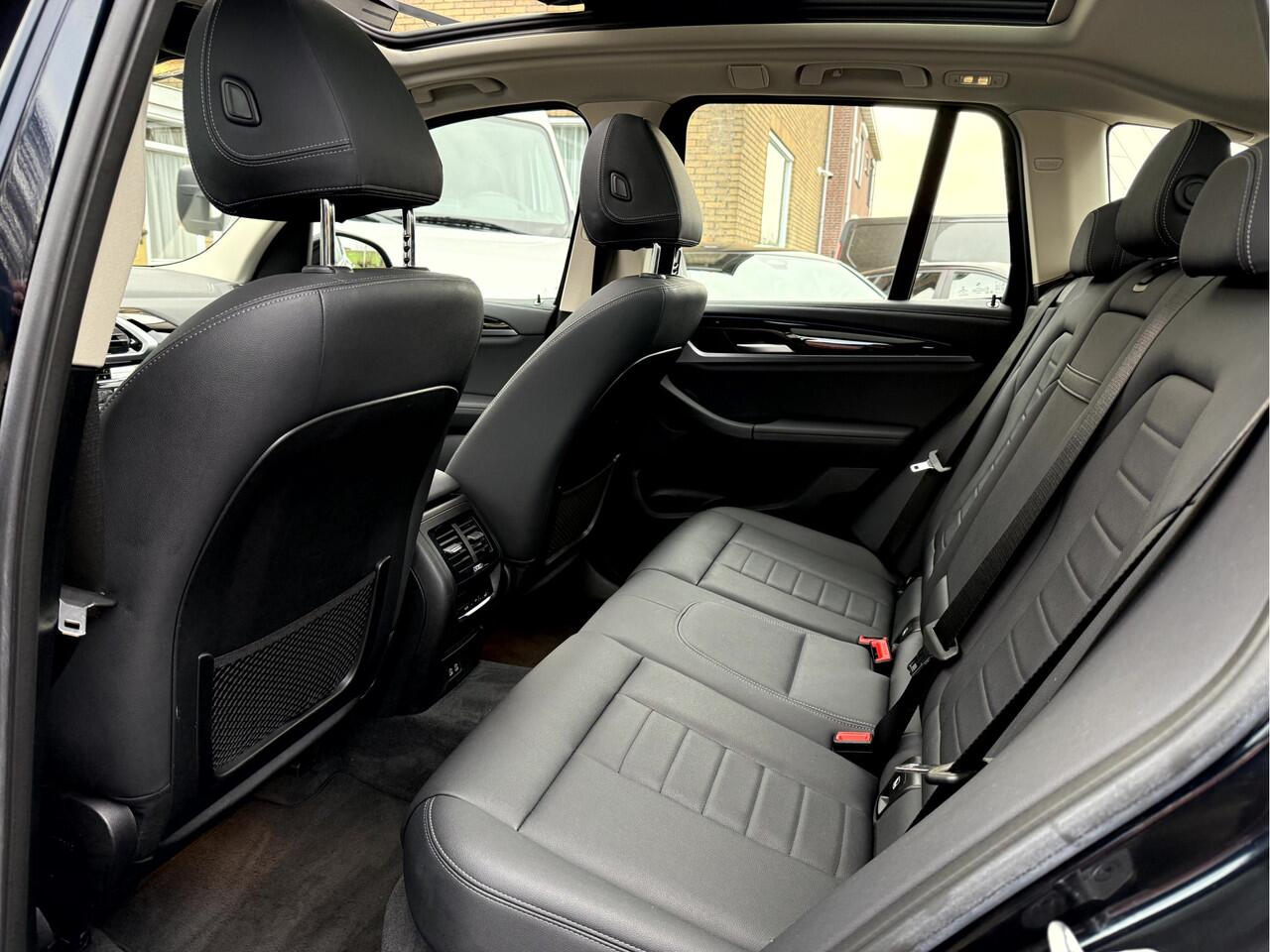 BMW X3 iX3 Executive 80 kWh SOH 97.2%, Panoramadak, Camera, Carplay/Android