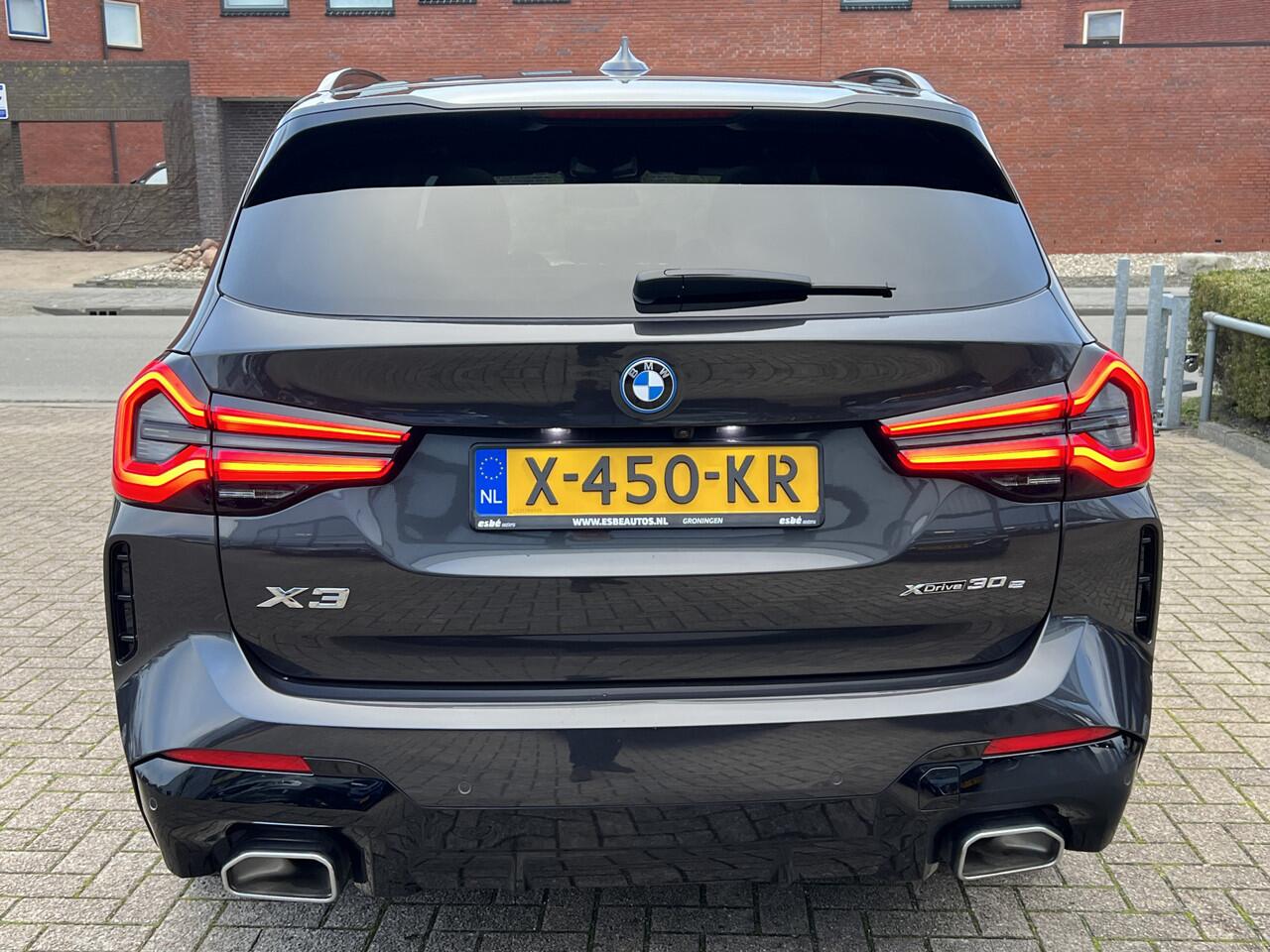 BMW X3 xDrive30e M-Sport Business Edition Plus Navigatie Panoramadak Elektrische Sportstoelen Leder Stoelverwarming Led Dab Getint Glas NL Auto 1e Eigenaar Plug In Hybride BTW