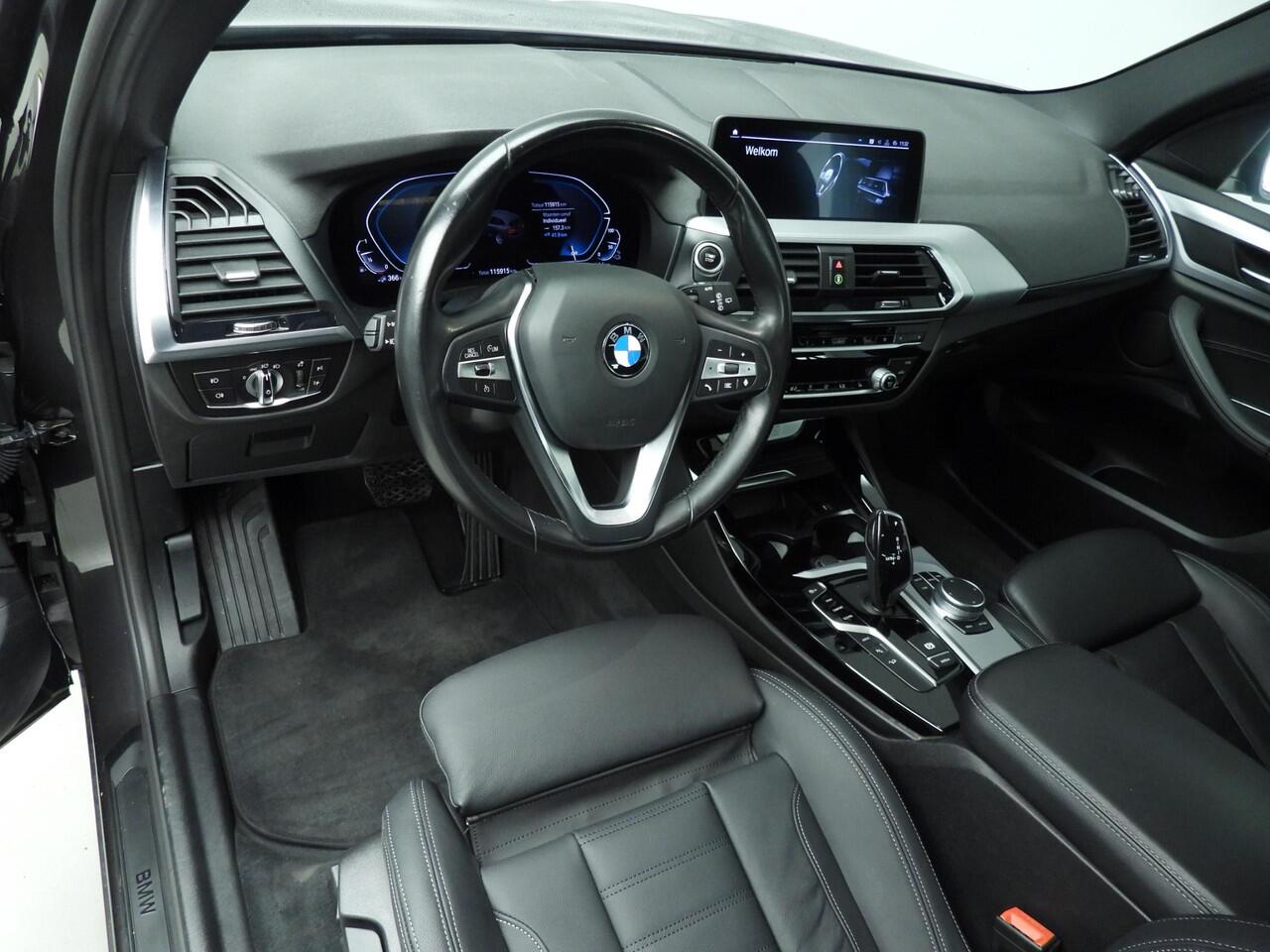 BMW X3 xDrive30e | LED | Leder |Navigatie | Sportstoelen | Stoelverwarming | Shadow line | hifi speakers | Alu 18 inch