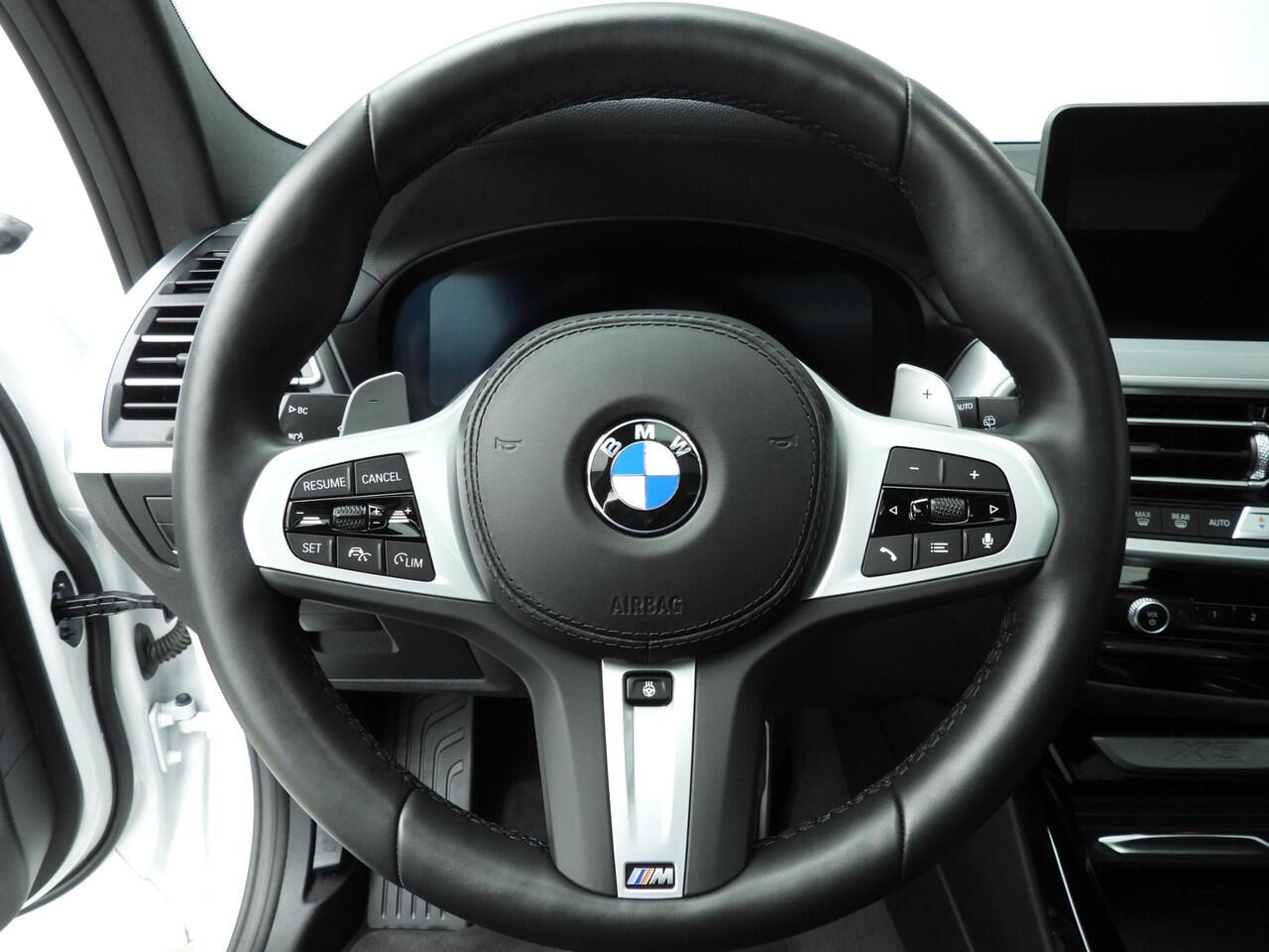 BMW X3 xDrive20d | M-Sportpakket | Laserlicht | HUD | Schuifdak | Trekhaak | Elektr. zetels | Active cruise | DAB | Hifi speakers | Alu 20 inch