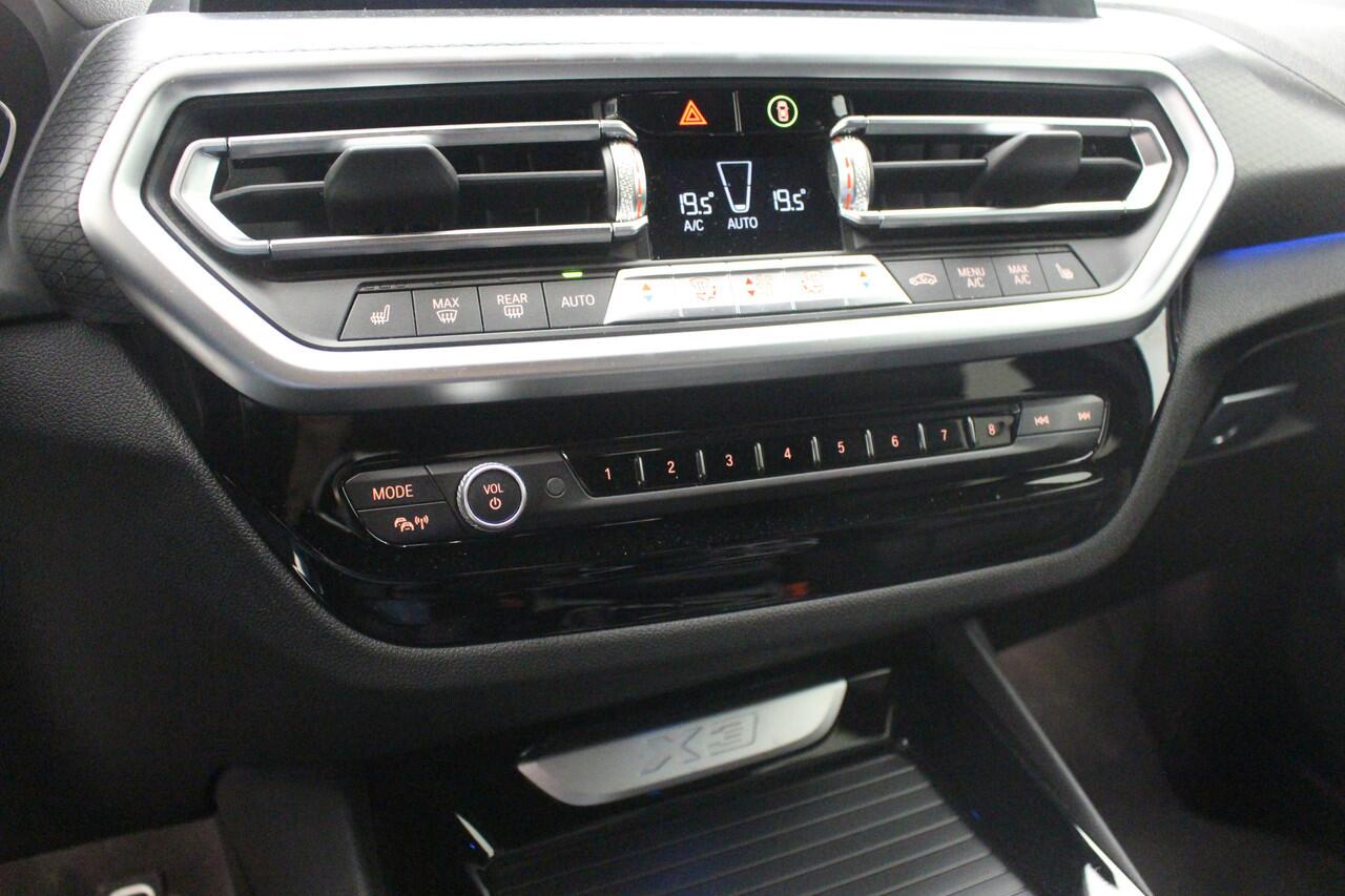 BMW X3 xDrive30e M-Sport | 20" | Camera | Trekhaak | Leder | Voorbereiding Driving Assistance