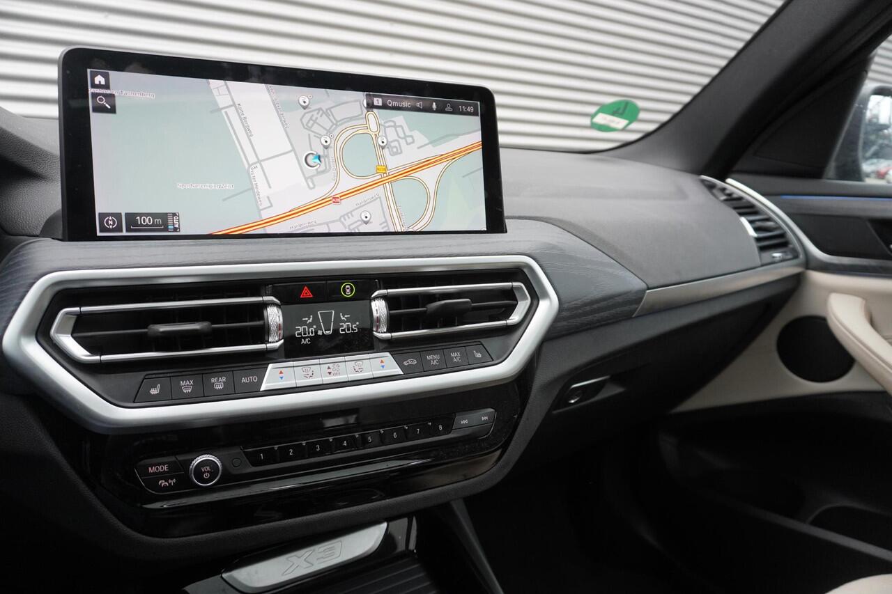 BMW X3 xDrive30e M Sportpakket | High Executive | Glazen panoramadak | HiFi System | BMW Laserlight