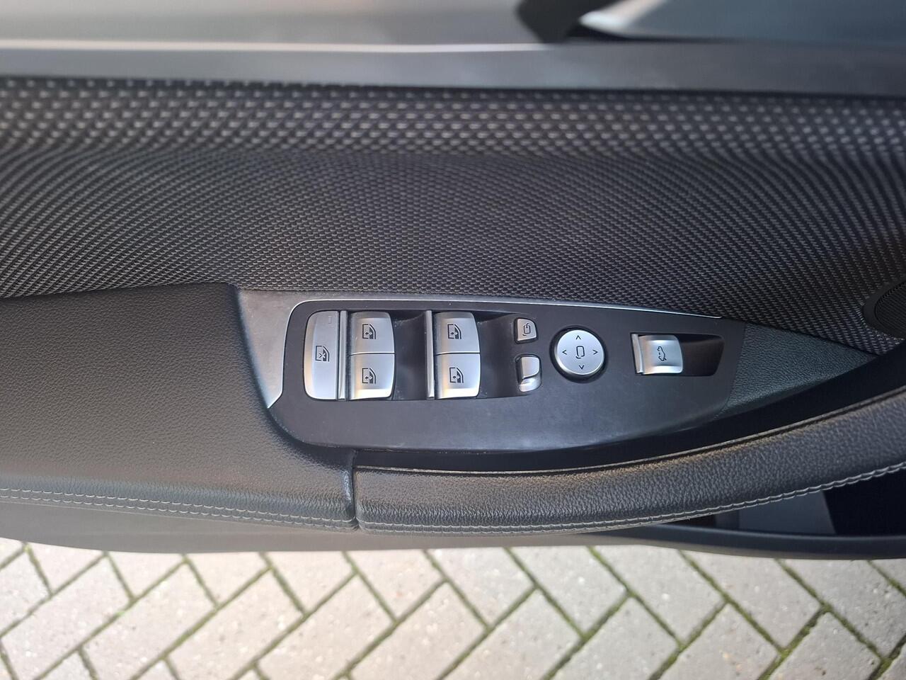 BMW X3 xDrive30e High Executive X LINE