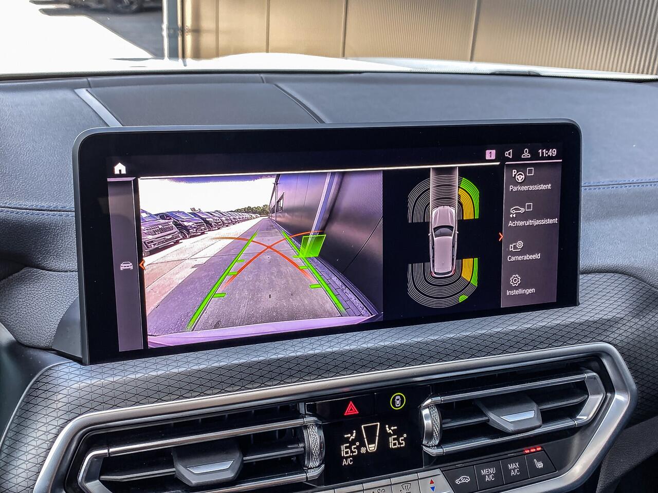 BMW X3 xDrive30e 292PK High Executive M-Sport | M-SPORT KUIPSTOELEN | HEAD-UP | PANO | HARMAN KARDON | SHADOWLINE |