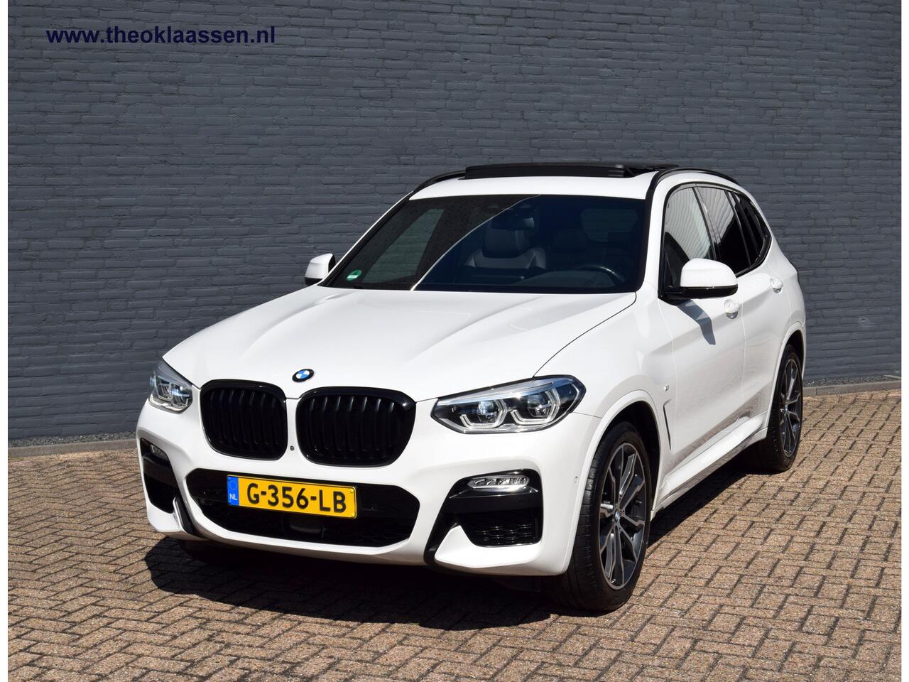 BMW X3 xDrive20i High Executive Edition M-Sport Panoramadak Trekhaak Head-Up