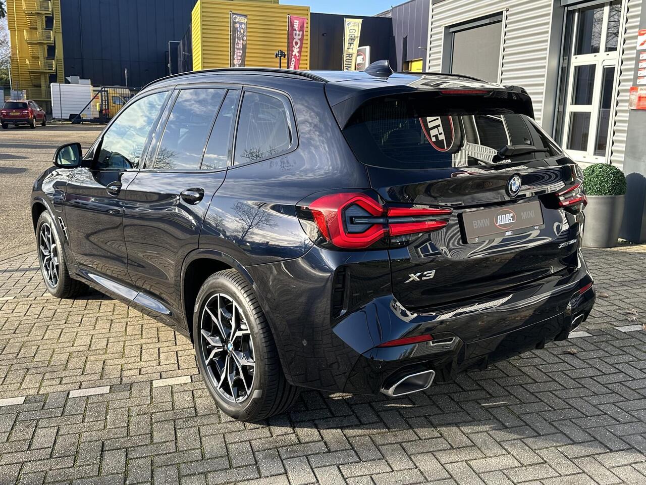 BMW X3 xDrive30e High Executive M-sport | Trekhaak | Surround view | Hifi