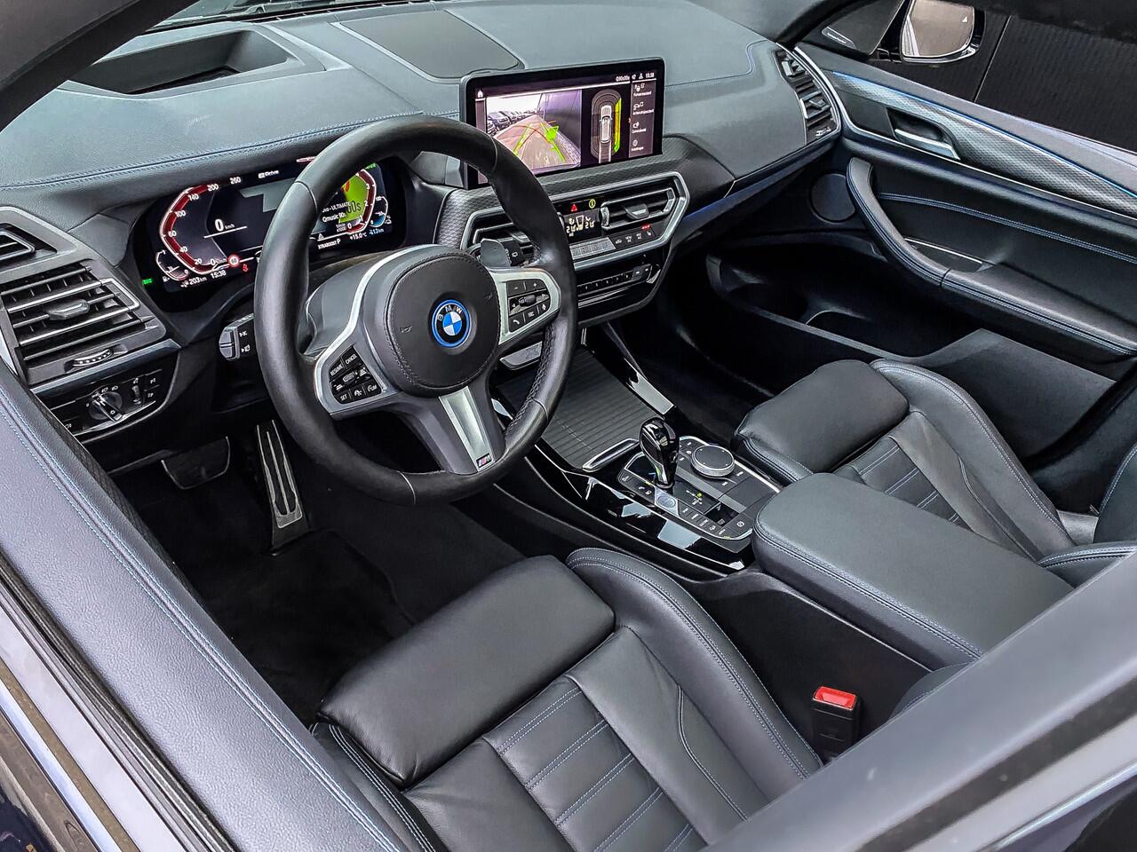 BMW X3 xDrive30e 292PK High Executive M-Sport | M-SPORT KUIPSTOELEN | HEAD-UP | PANO | HARMAN KARDON | SHADOWLINE |