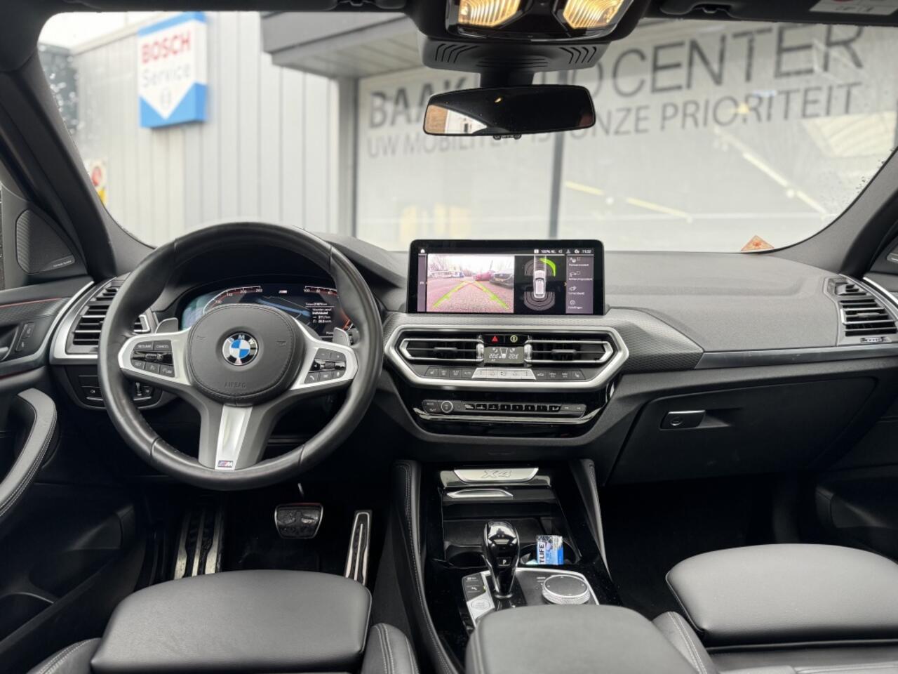 BMW X4 xDrive20i Business Edition + | Pano | M Pakket | Laser