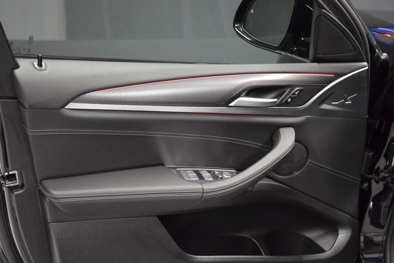 BMW X4 xDrive30i M-Sport 245 PK ACC Panoramadak Head-Up Live Cockpit Sportstoelen