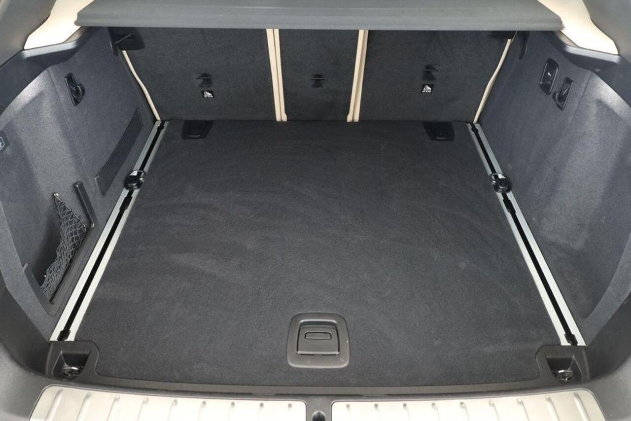 BMW X4 xDrive30d M Sport 286 PK ACC Live Cockpit 20 Inch Panoramadak Sportstoelen