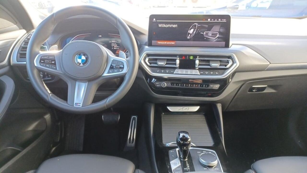 BMW X4 xDrive20d M Sport 190 PK ACC Panoramadak Head-Up Trekhaak Live Cockpit