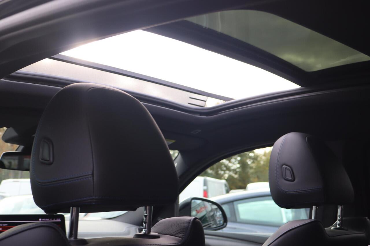 BMW X4 xDrive20i Business Edition Plus BTW Auto, Lederen interieur, Panormadak, Schuif- kanteldak, Apple Carplay, DAB