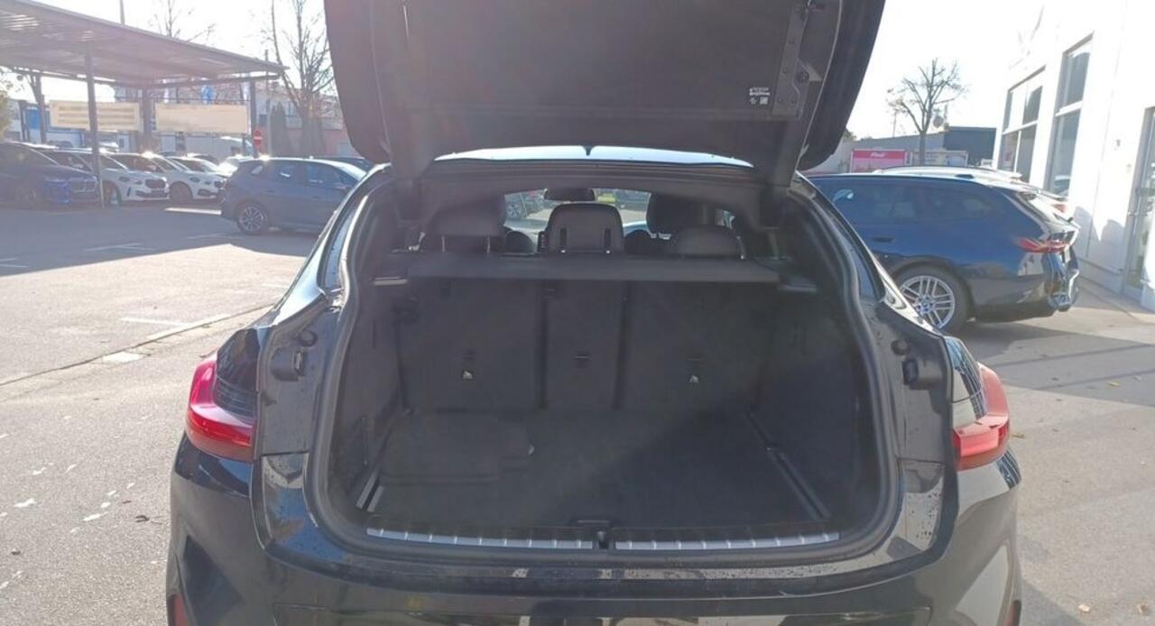 BMW X4 xDrive20d M Sport 190 PK ACC Panoramadak Head-Up Trekhaak Live Cockpit