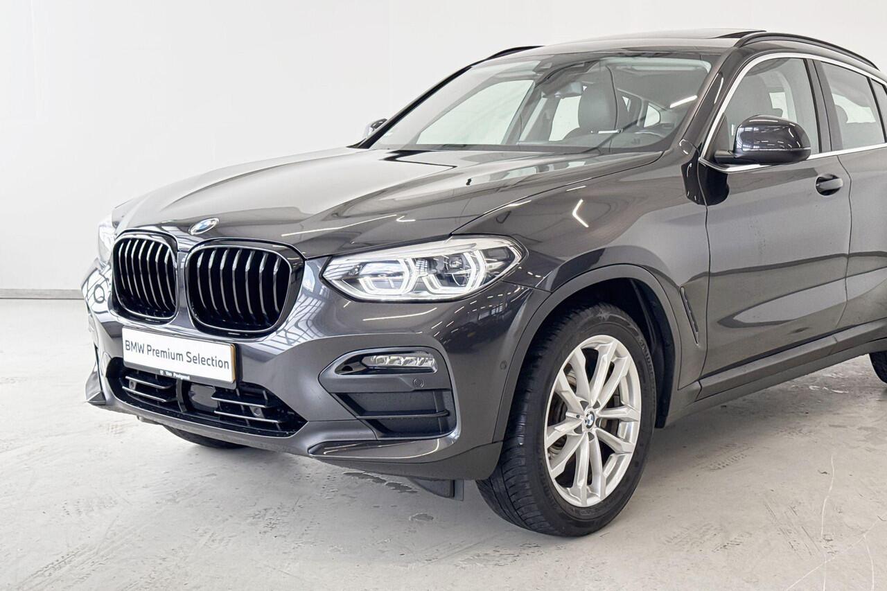 BMW X4 xDrive20i Innovationspakket Model Essential Aut. | Selections