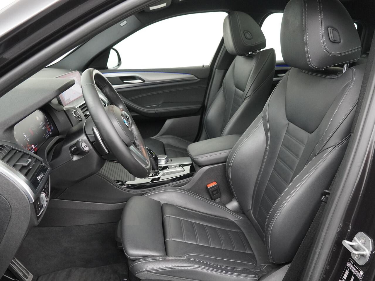 BMW X4 xDrive20i High Executive Edition | M Sportpakket | Trekhaak | Panoramadak |