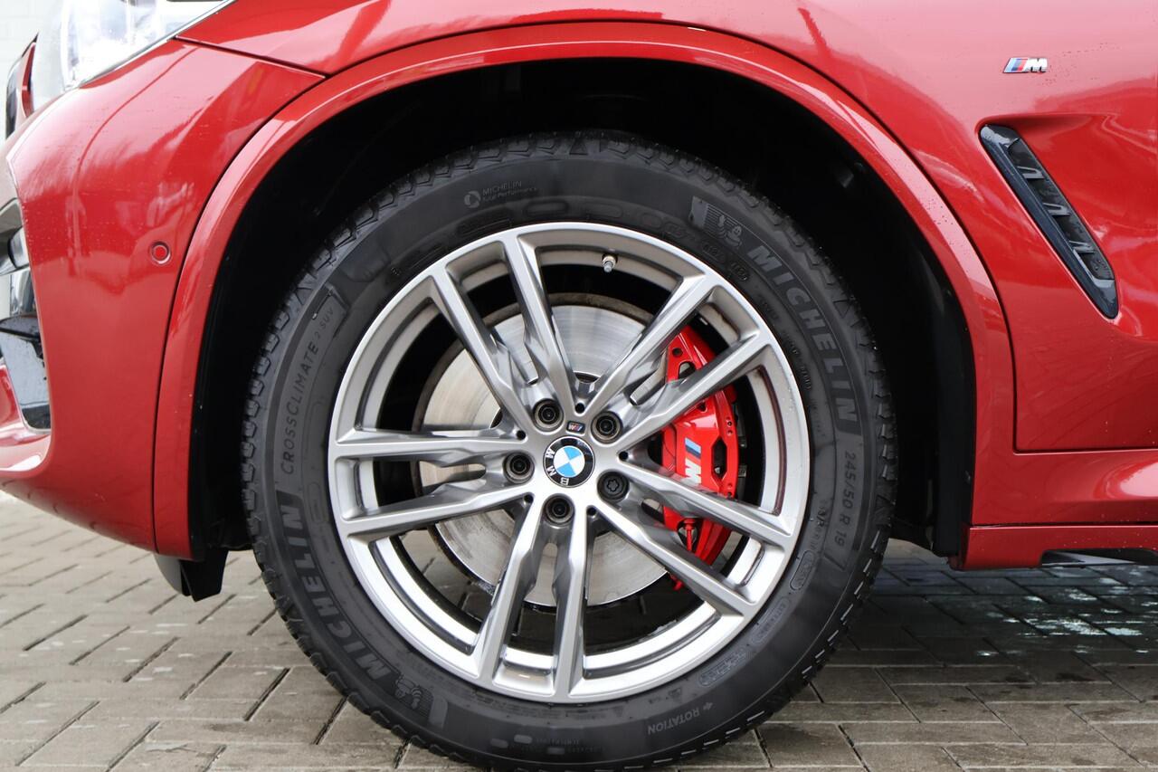 BMW X4 xDrive20i High Executive | M Sport | Trekhaak | Voorstoelen Verwarmd