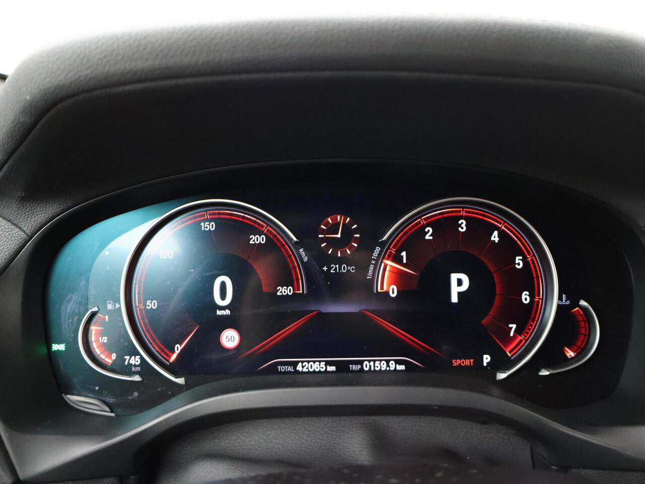 BMW X4 xDrive20i High Executive Edition | 184 PK | Automaat | Multifunctioneel stuurwiel | Stoelverwarming | 360 camera |