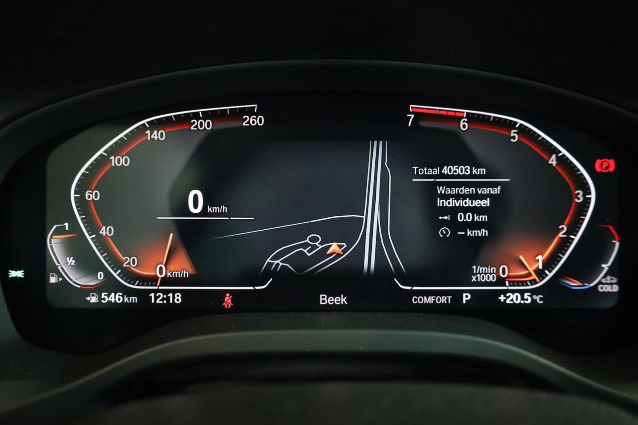 BMW X4 xDrive20i High Executive | xLine | Parking Pack | Comfort Access | Adaptieve LED koplampen | Harman Kardon |