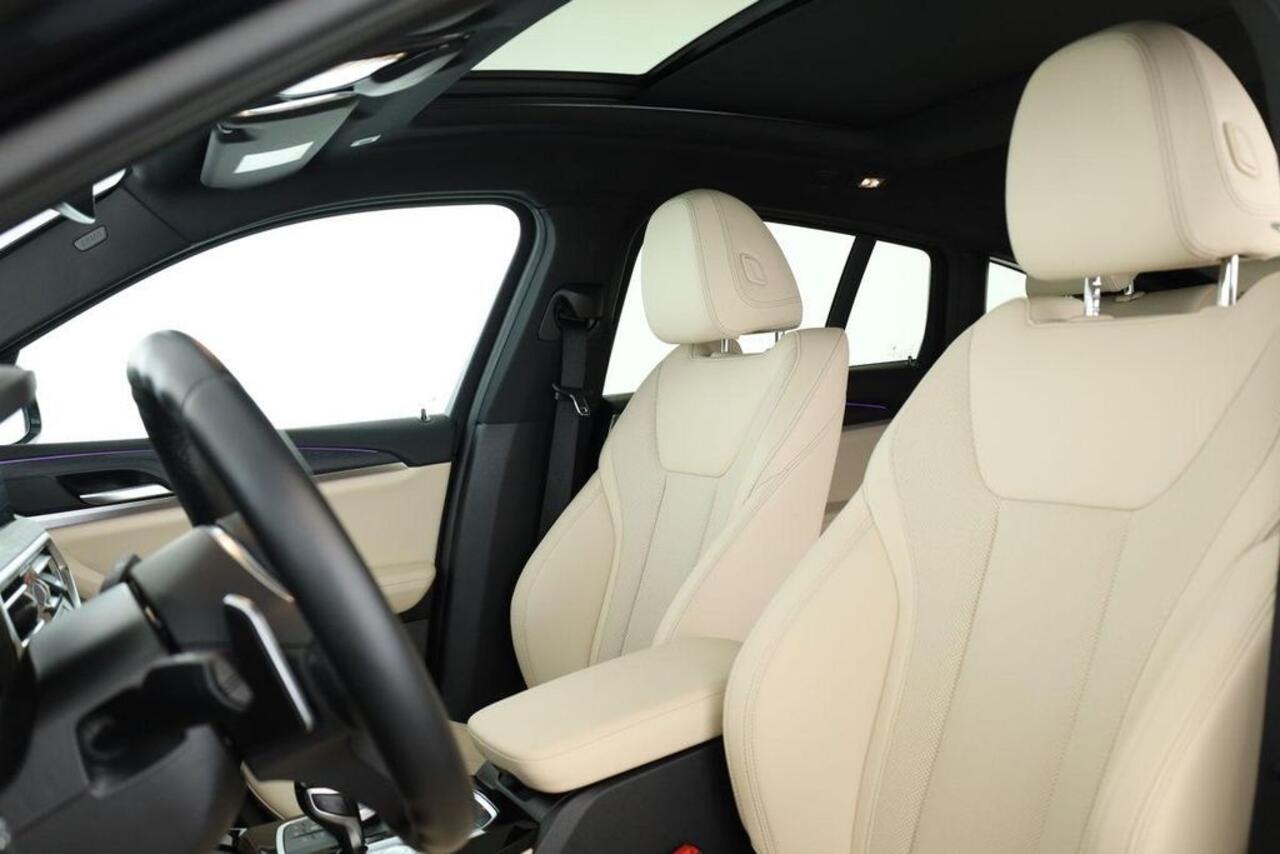 BMW X4 xDrive30d M Sport 286 PK ACC Live Cockpit 20 Inch Panoramadak Sportstoelen