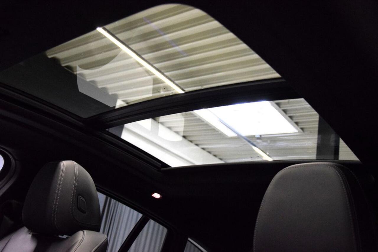 BMW X4 xDrive30i M-Sport 245 PK ACC Panoramadak Head-Up Live Cockpit Sportstoelen