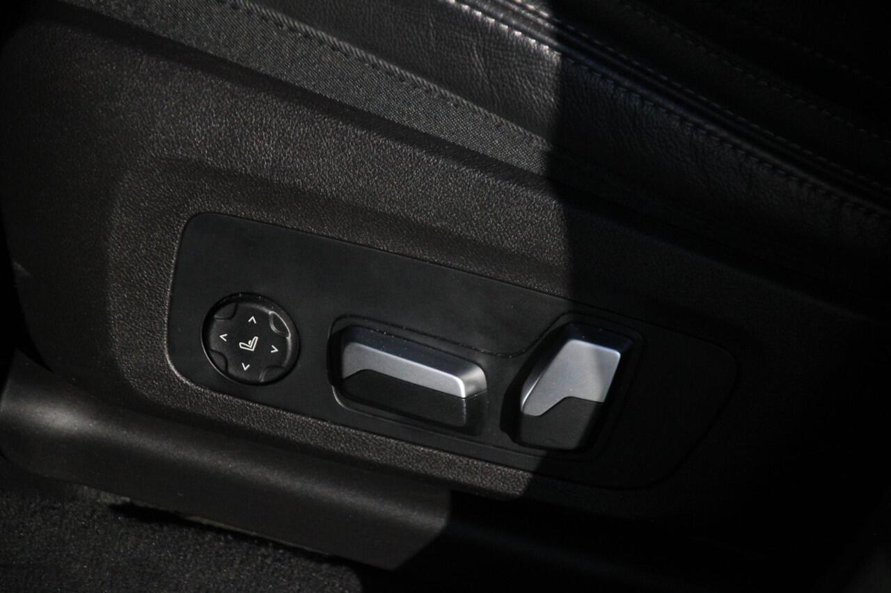 BMW X4 M40i High Executive | 360pk 6-in-lijn | M-Performance | NP ¤ 138.687,- |