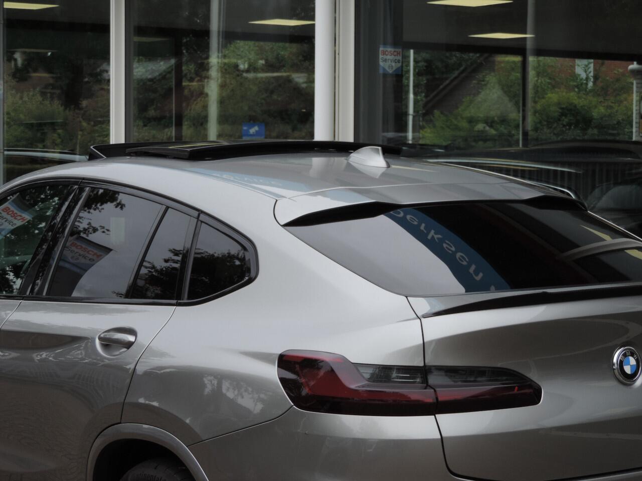 BMW X4 M Competition 510pk - HUD | Pano | Memory | enz. enz. enz.