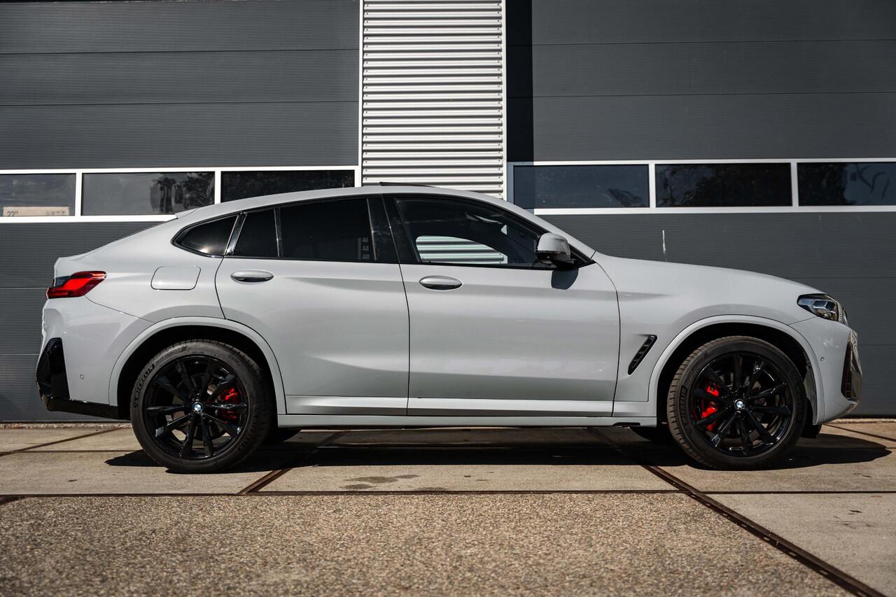 BMW X4 xDrive20i High Executive |Pano |M-Kuipstoelen |Carbon interieur |360° |Sfeer |Memory Seats