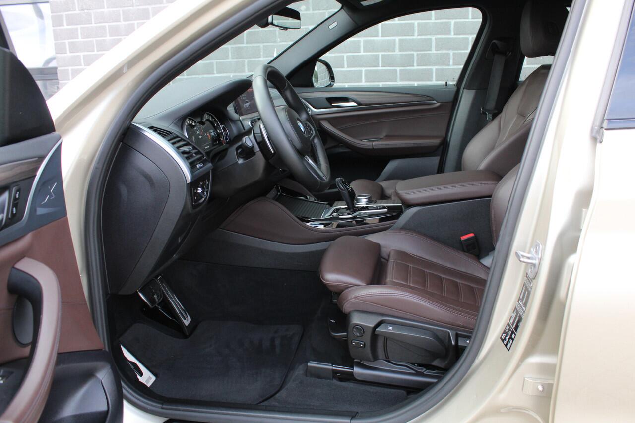 BMW X4 xDrive20i High Executive M Sport / HUD / Keyless