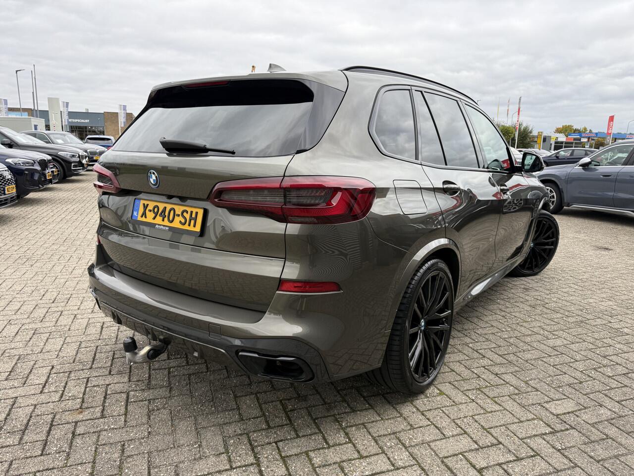 BMW X5 xDrive45e High Executive M Sport Laser Licht Trekhaak Panoramadak Comfortzetels 22 Inch 4WD Besturing ACC Head-Up Display Keyless Entry Stuurwielverwarming