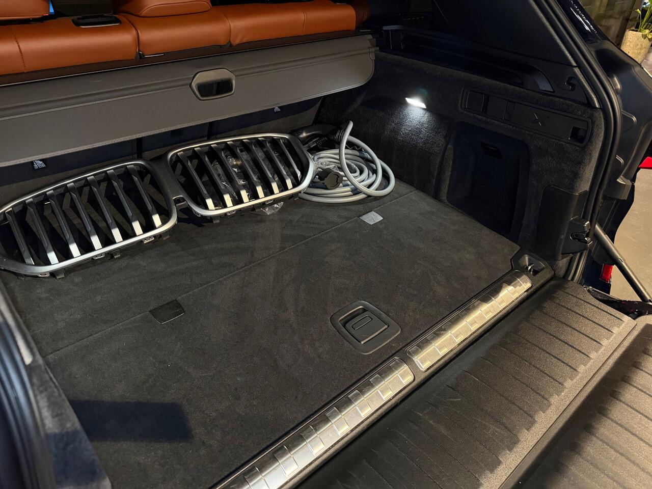 BMW X5 xDrive50e | M-performance | Driving assist pro | H&K | 22''