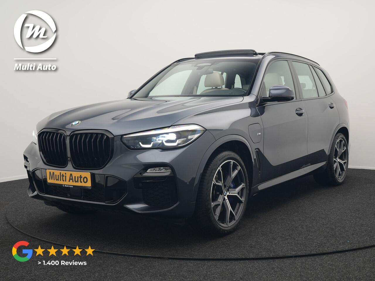 BMW X5 xDrive45e M Sport Plug In Hybrid 395pk Dealer O.H. PHEV | Trekhaak Af Fabriek | Panodak | Soft Close | Luchtvering | 360 Camera | Adaptive Cruise | Harman & Kardon | Lederen Comfortstoelen Memory & Verwarmd | Blis | M Sportstuur Verwarmd |