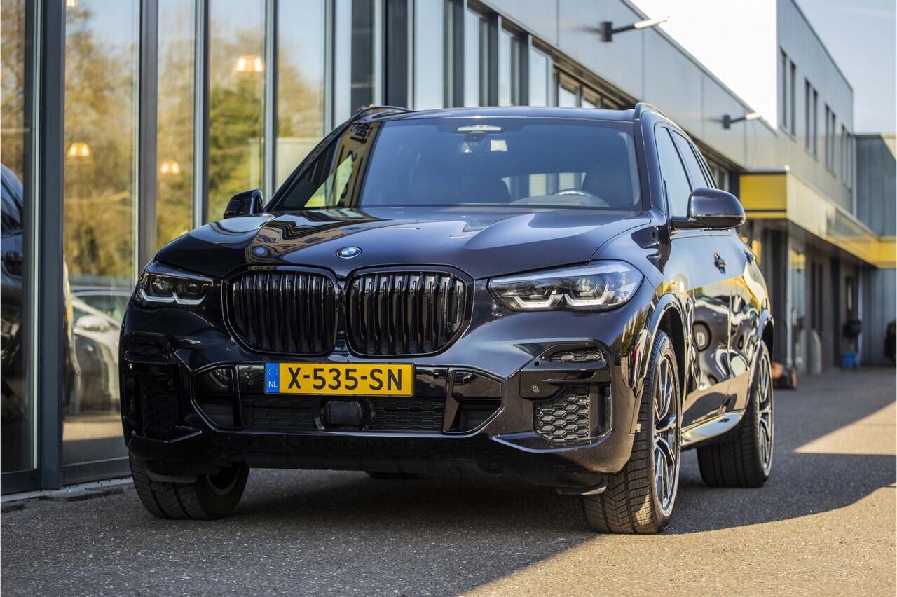 BMW X5 xDrive30d High Executive Panoramadak Trekhaak Leder