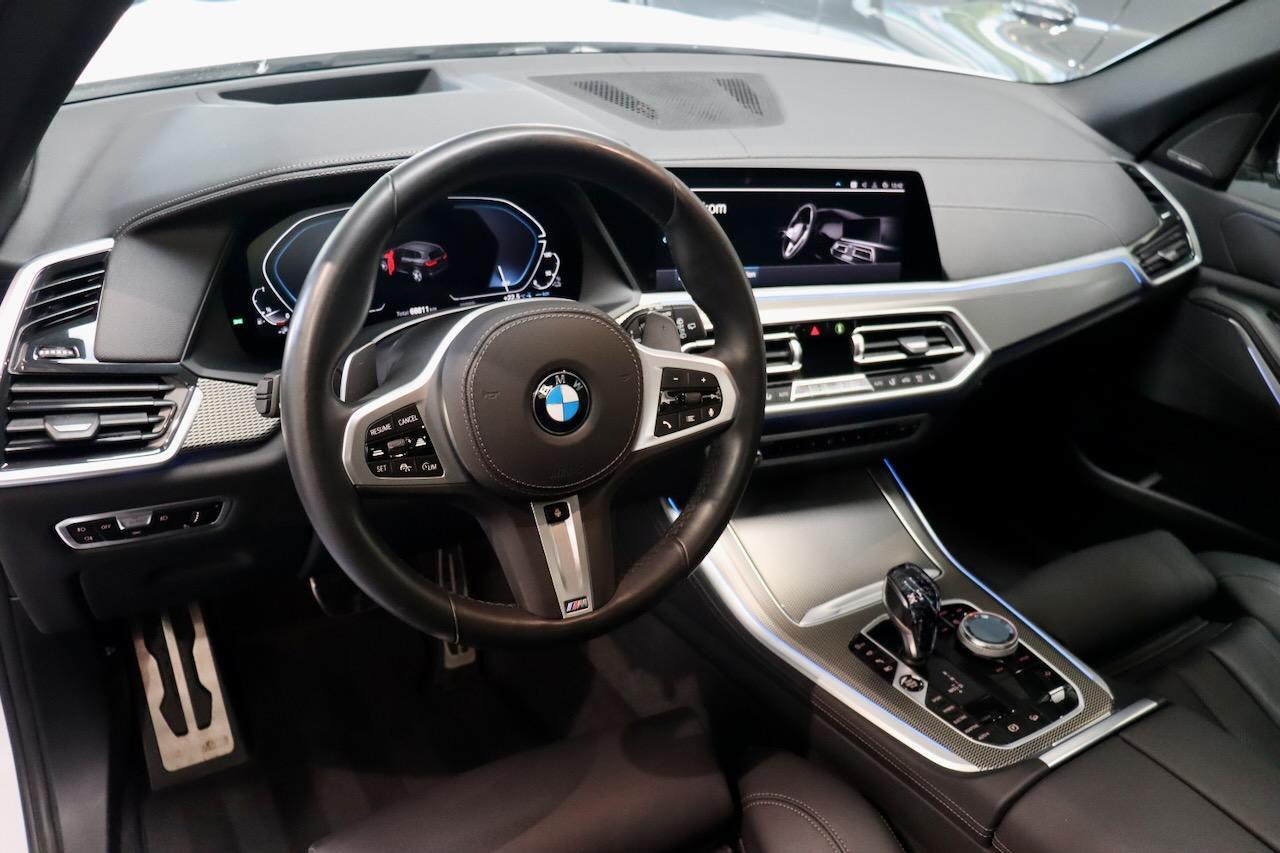 BMW X5 xDrive45e M Sport|PANO|22''|AKRA|AERO Body