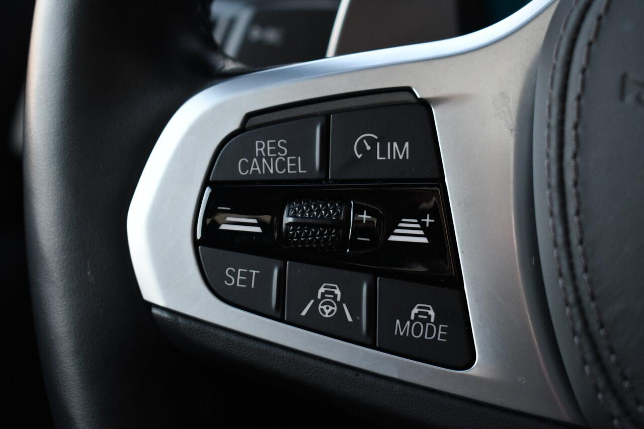 BMW X5 xDrive45e 394pk M-Sport Pano Trekh HUD ACC 360 Laser