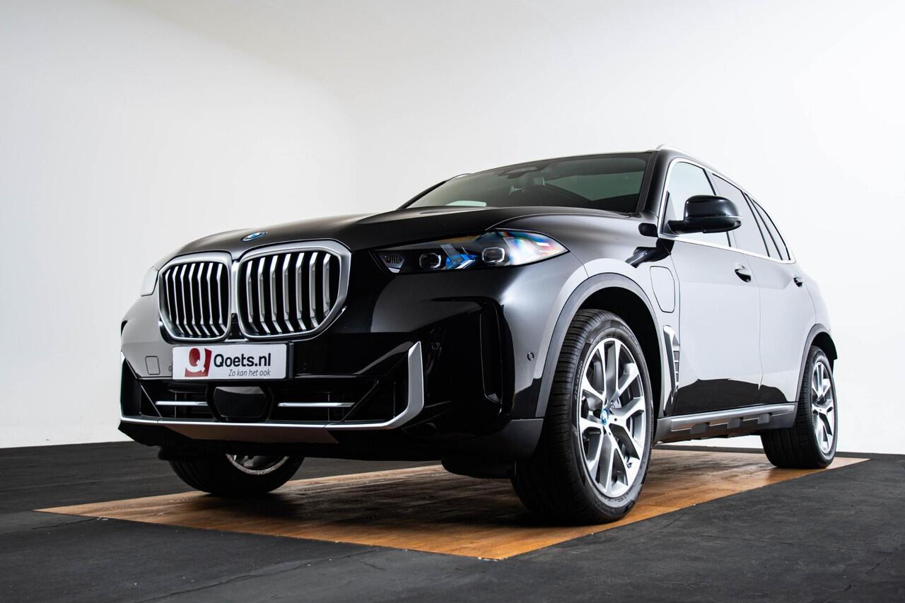 BMW X5 xDrive50e Trekhaak - Panoramadak - Parking/Driving Assistant Professional - Active Protection - Comfort Access - Soft close - Ambiance verlichting - Getinte/Geluiddempende Ruiten - Warmte Comfort Pack -