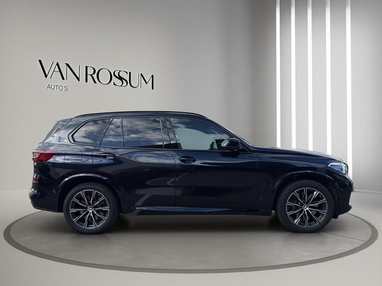 BMW X5 xDrive45e High Executive | M Sport | Laserverlichting | Panoramadak | Leder | H & K | 395Pk | Van ¤ 51.900 / Voor ¤ 47.995