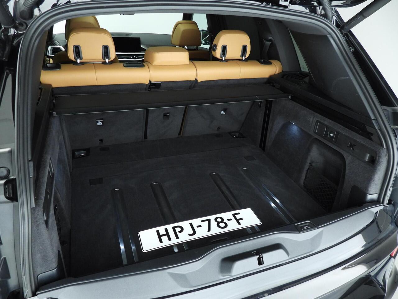 BMW X5 xDrive40i | M-Sportpakket | LED | HUD | Active cruise | Schuifdak | Trekhaak | Comfortzetels | DAB | Harman-kardon sound | Alu 22 inch