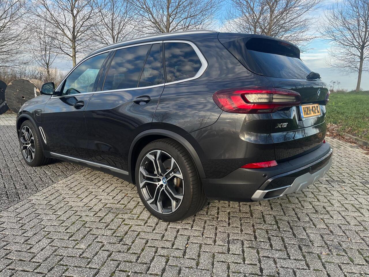 BMW X5 xDrive45e High Executive BTW Auto, Pano, HUD, Adaptive Cruise, Carplay,
