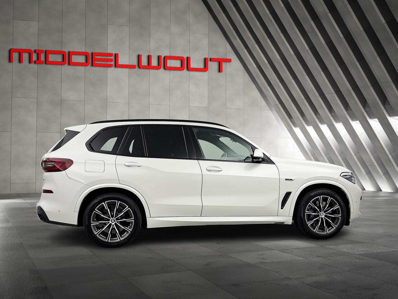 BMW X5 xDrive45e M-sport Pano-dak/Soft Close/Stoelkoeling/20'LMV/Trekhaak