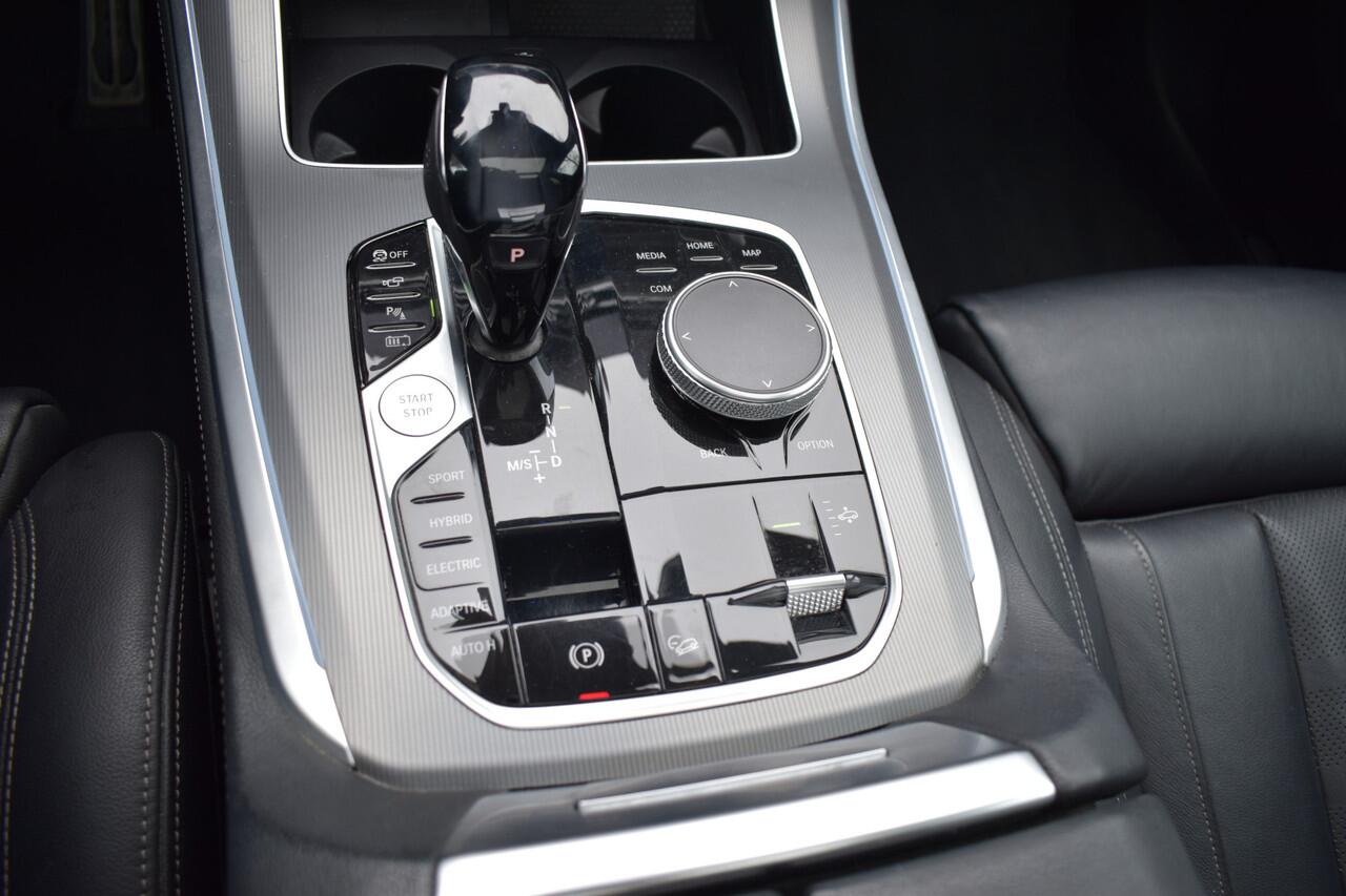 BMW X5 xDrive45e High Executive 395PK BOMVOL PANO, ACC ENZ.